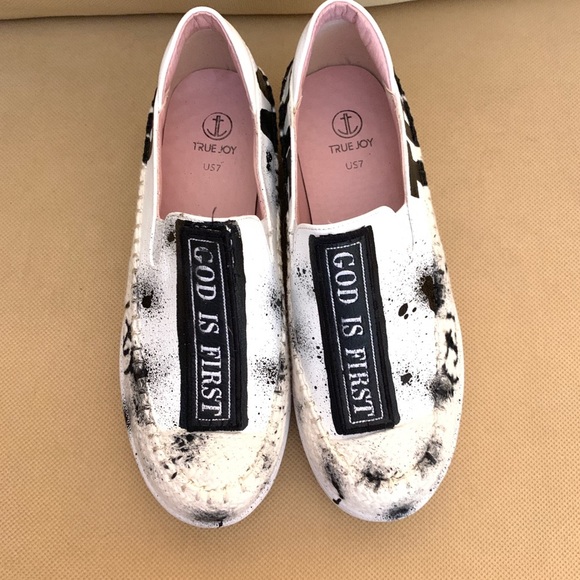 True Joy “God Is First” Fashion Sneakers - Picture 5 of 11